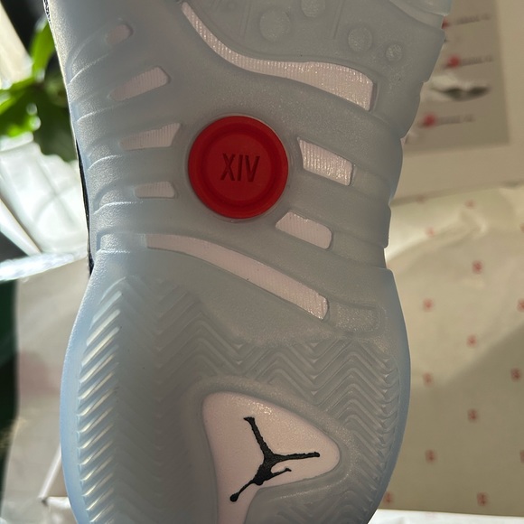 BRAND NEW Jordan Jumpman two trey size 10.5 - Picture 6 of 9